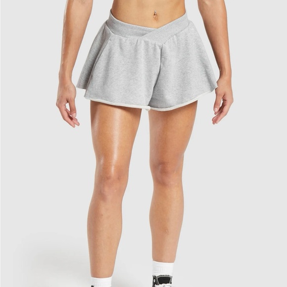 Gymshark Lifting Crossover Cotton Shorts - Light Grey - Picture 1 of 7